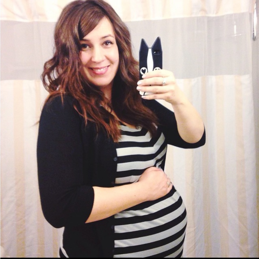Striped Liz Lange for Target Maternity Dress - Picture 2 of 10